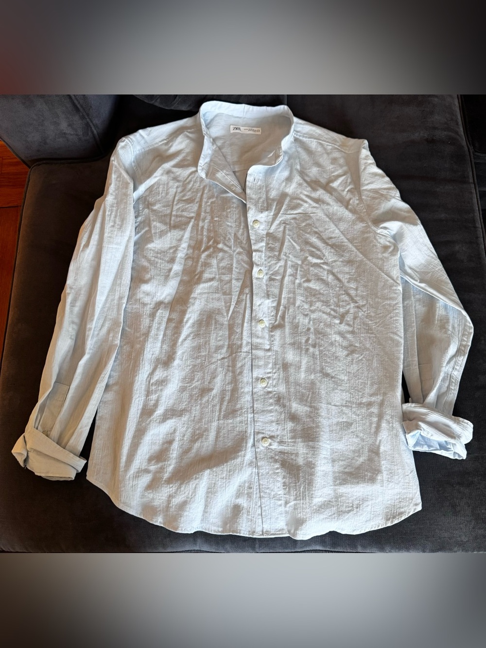 Zara Men’s Light Blue Button Down